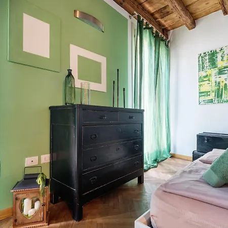 Appartement Lovely In *